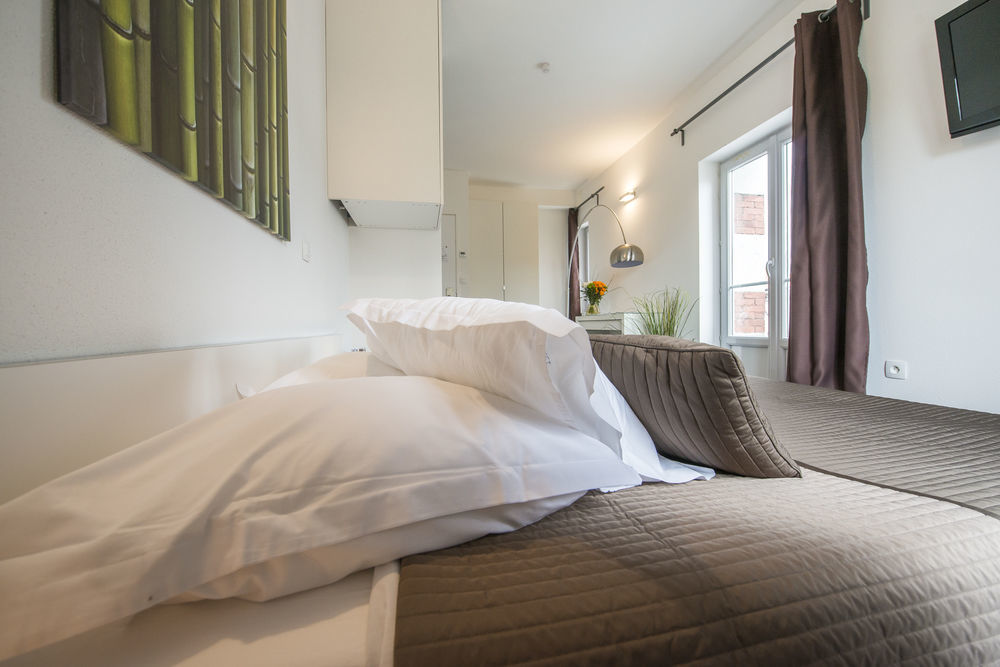 アブヴィル Les Capucines Bed & Breakfast エクステリア 写真